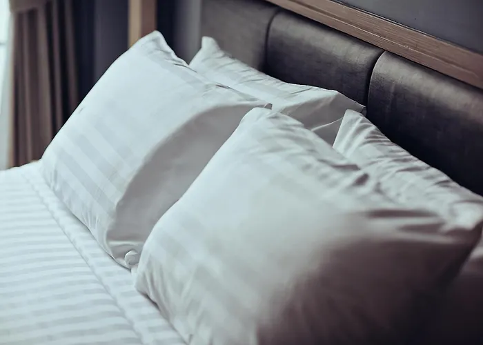 Three Sukhumvit 3*