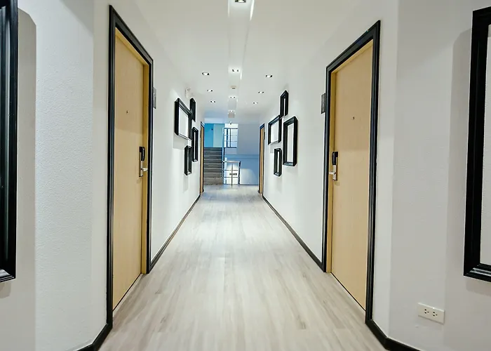 Hotel Three Sukhumvit Banguecoque